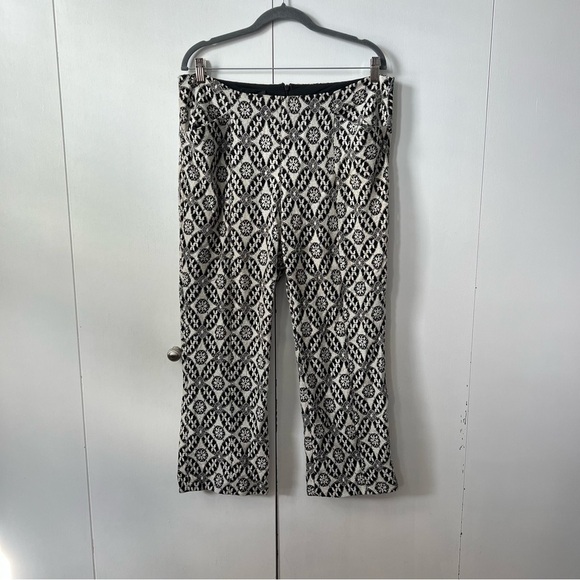 Anthropologie Pants - Corey Lynn Calter Lace Crop Pants Anthropologie Womens Size 14 Black White